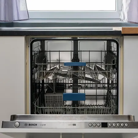 Apartment Elblaska Deluxe By Bookinghost