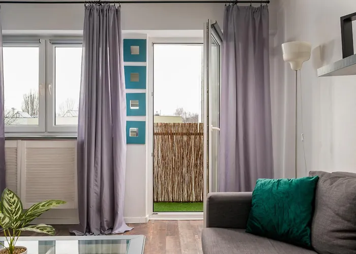 Elblaska Deluxe By Bookinghost ורשה